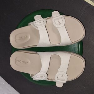 Vionic Women's White Sandals